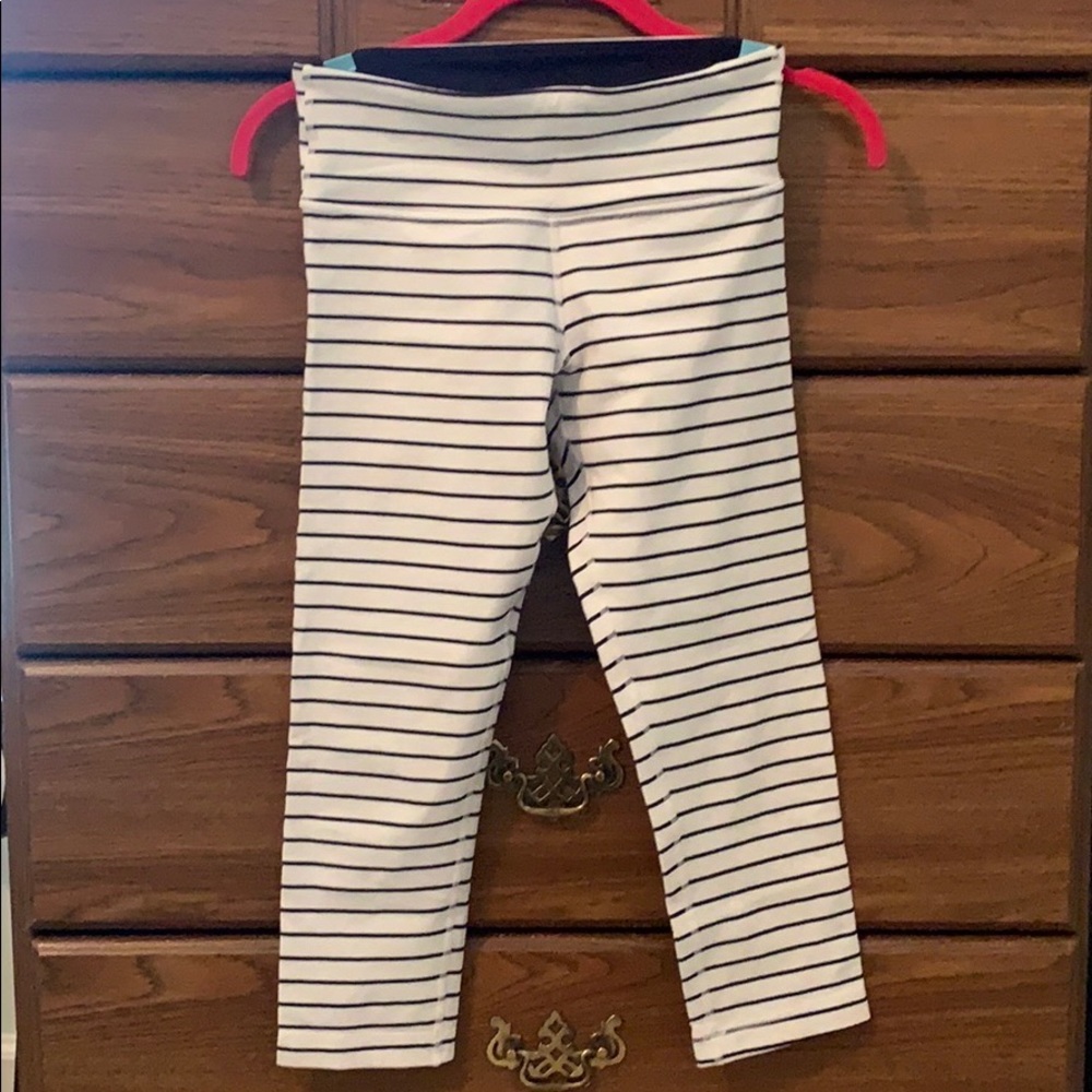 Lululemon Quite Stripe